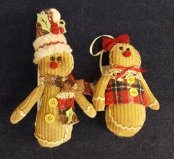 John & Julie Gingerbread Decorations  1935219 (22117)