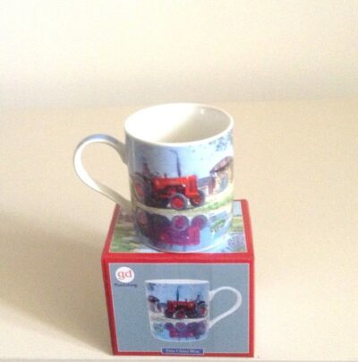 GD Publishing Fine China Mug- Red Tractor with Reflection GD10009